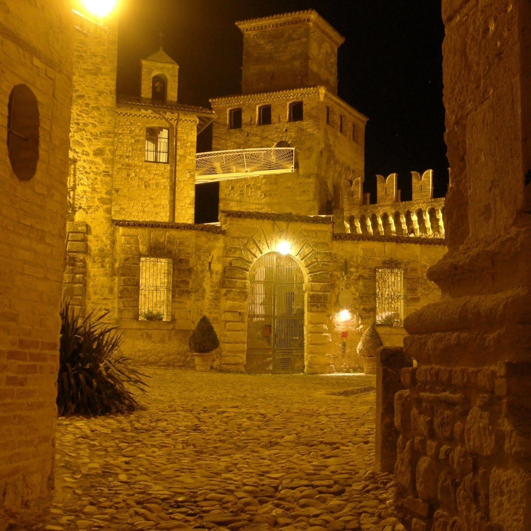 Hotel Castello Di Vigoleno Dış mekan fotoğraf